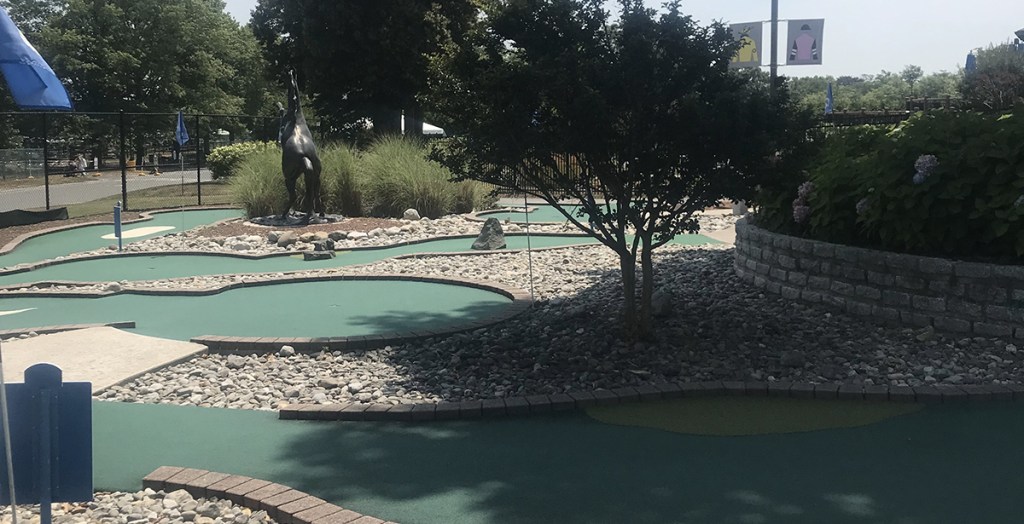 Bluegrass Mini Golf