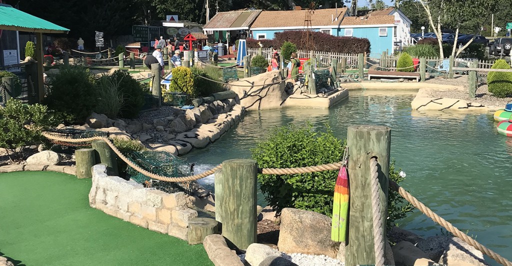 Cataumet Light Mini&nbsp;Golf